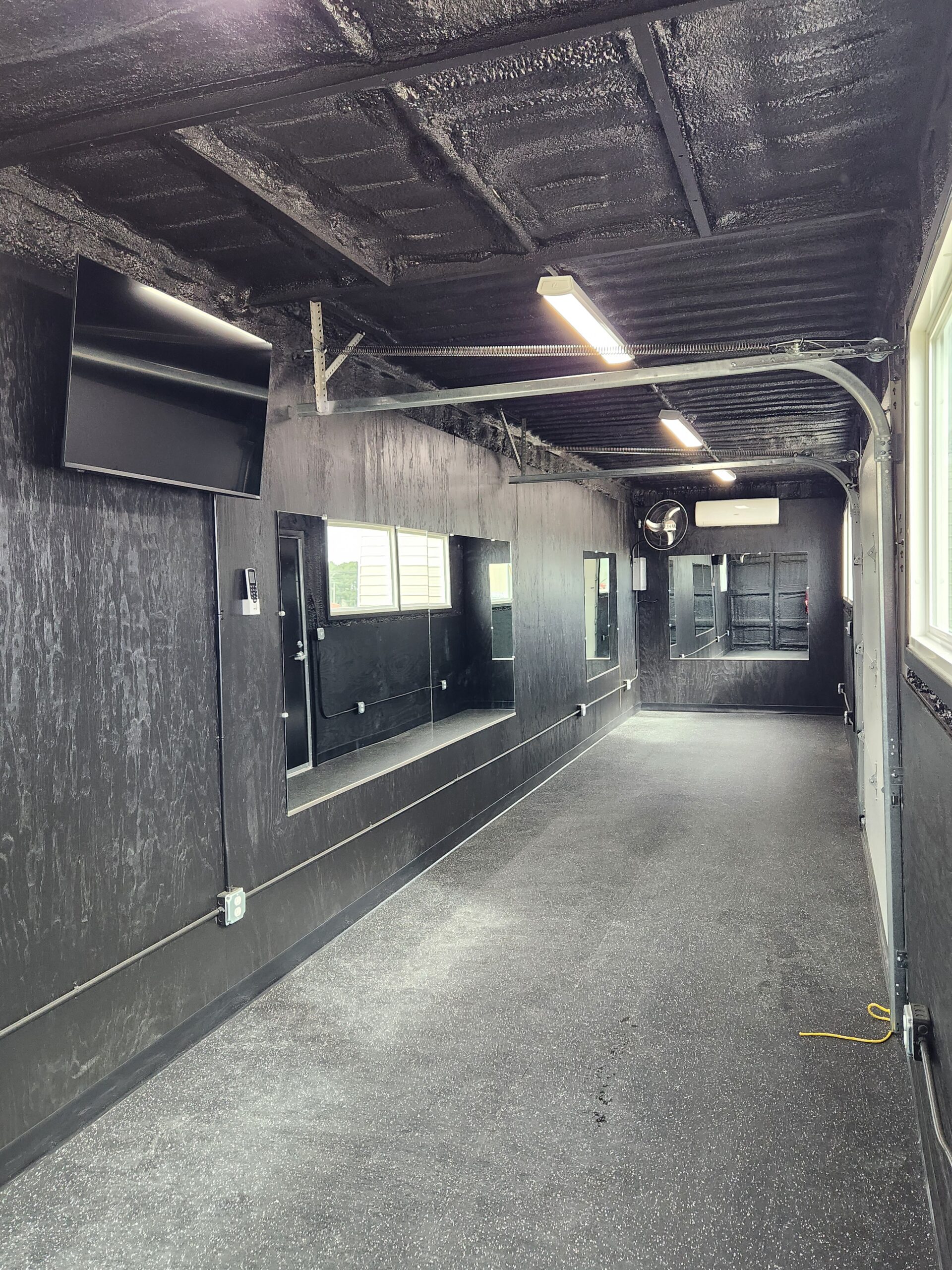 modified container gym by FLORIDA Container