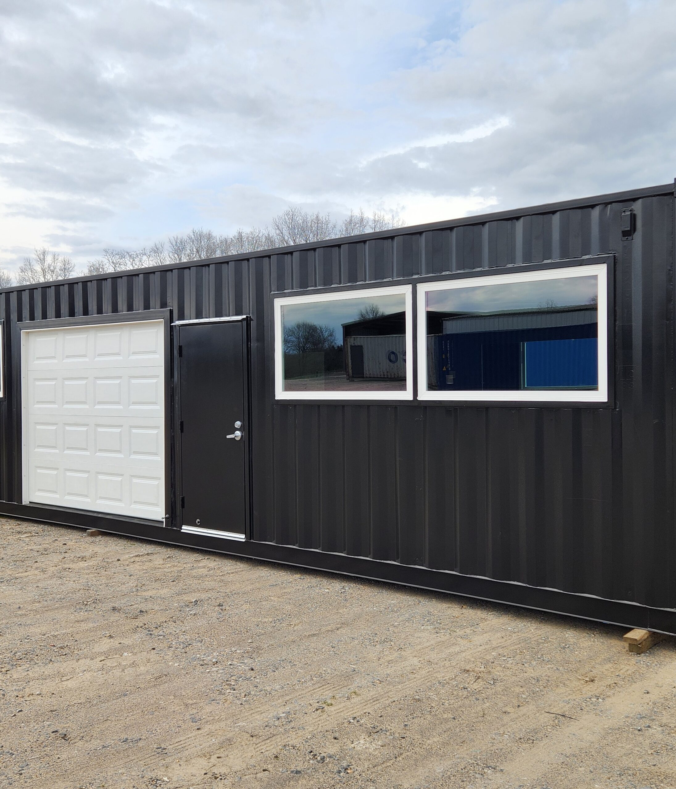 container gym hero image mobile